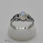 bague en pierre de lune naturelle sur argent rhodié pour femme